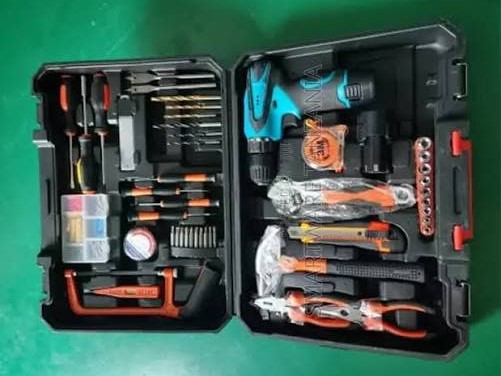 Cordless drill driver